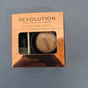 New Makeup Revolution Flawless Foils in Copper